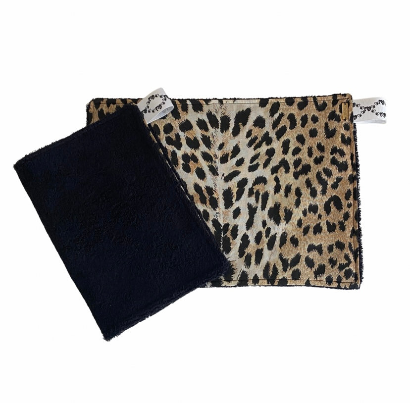LEOPARD FLOWERS TOWEL